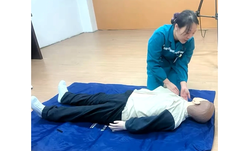 职场守护“救”在身边———急救技能培训